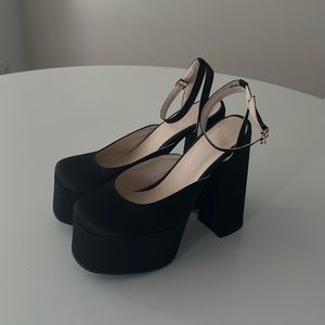 Black Satin Square-Toe Platform Ankle Strap Pumps / Never Worn